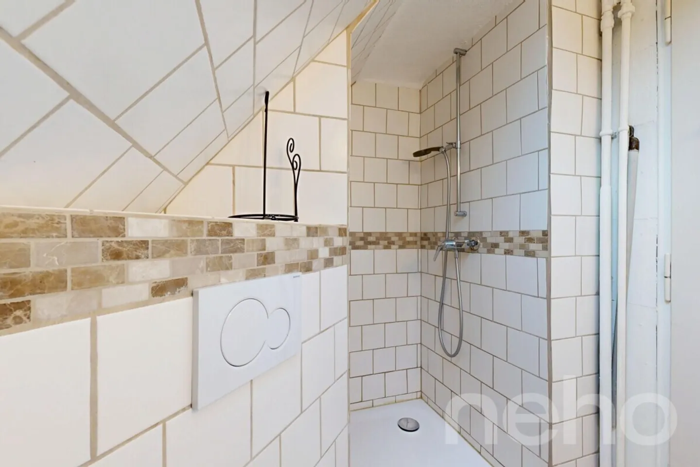 Villa with 8 rooms in Cortaillod: extraordinary spaces and 4 bedrooms - Photo 11 of 13