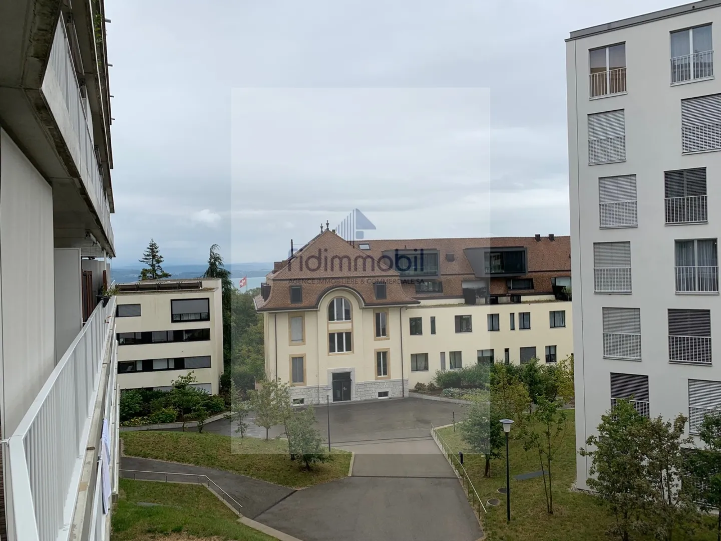 MAGNIFICENT APARTMENT CLOSE TO ALL AMENITIES - Photo 11 of 11