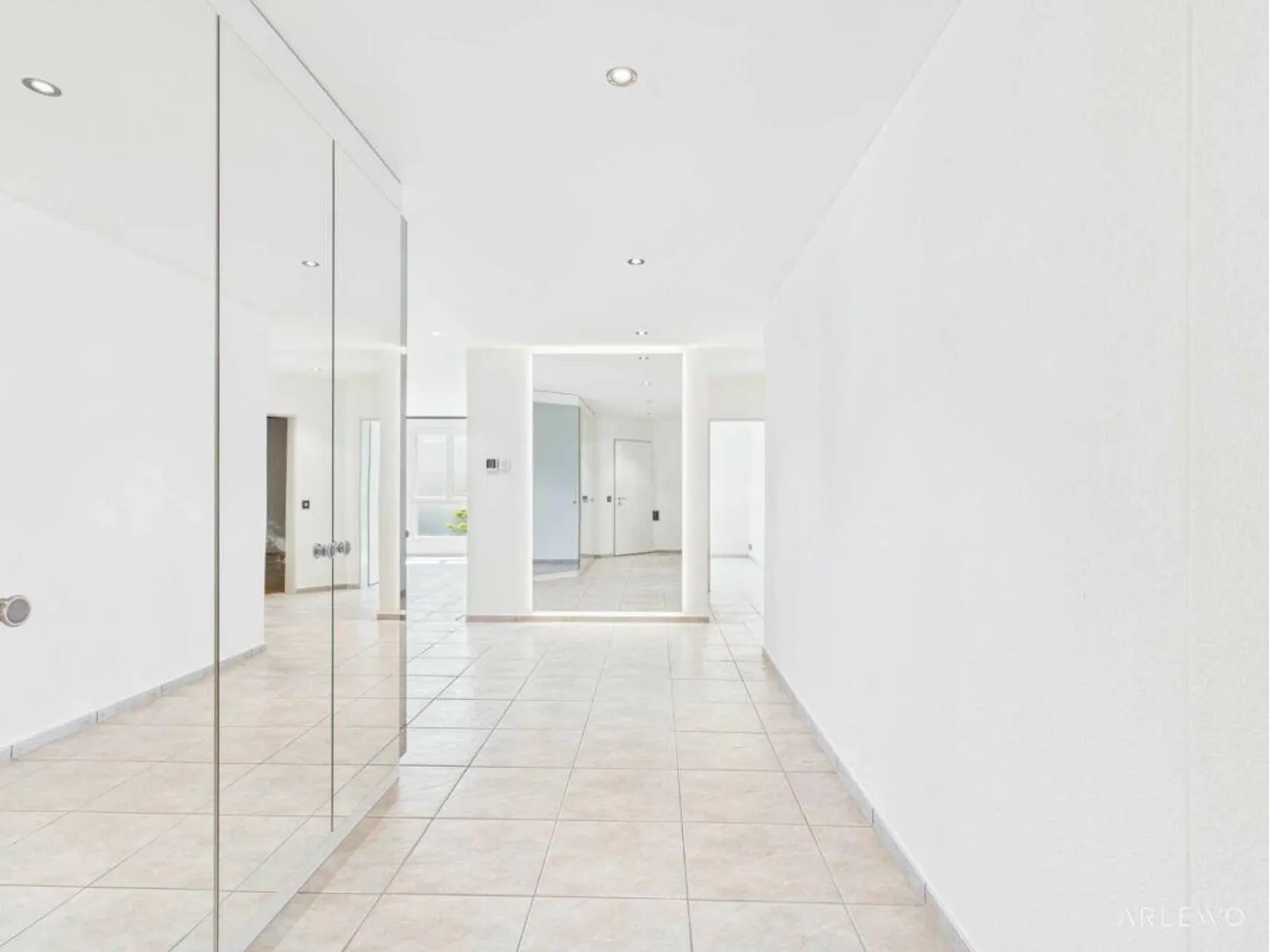 Geräumige Wohnung mit Balkon - Foto 11 von 11