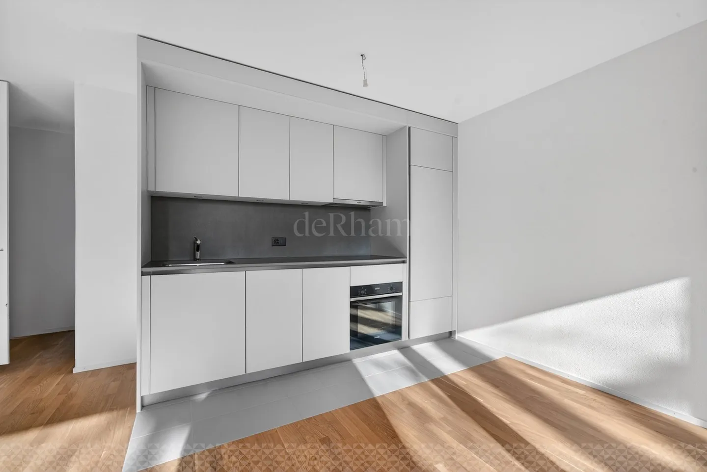 3 Zimmer renoviert zur Miete im Zentrum von Lausanne - Foto 2 di 11