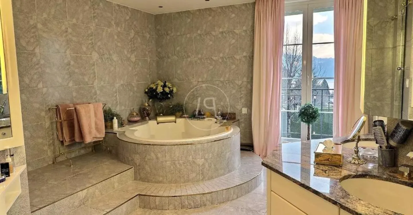 Very beautiful master property in a sought-after area of Lausanne. - Photo 12 of 12