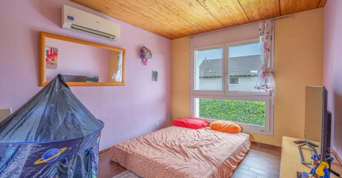 EXCLUSIVITY: Magnificent individual villa in Chavornay for you! - Photo 7 of 12