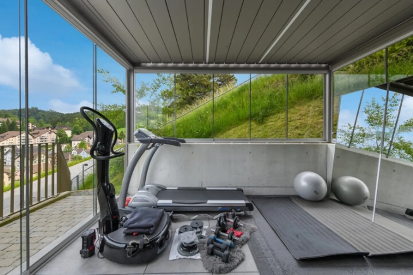 Everything Nearby with Fantastic Panorama - Photo 8 of 8