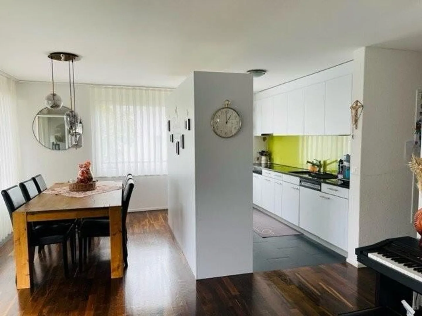 Appartamento luminoso e moderno in una posizione tranquilla! - Foto 3 di 6