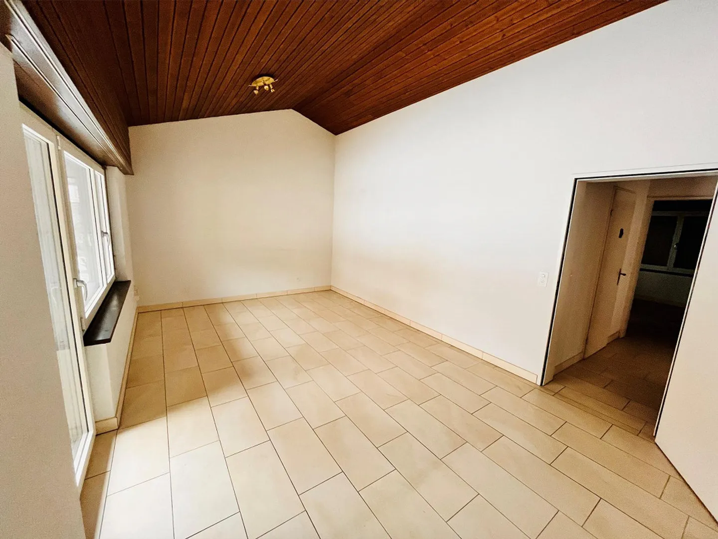 Stilvolles freistehendes Einfamilienhaus in der Greifensee-Region - Photo 7 sur 15