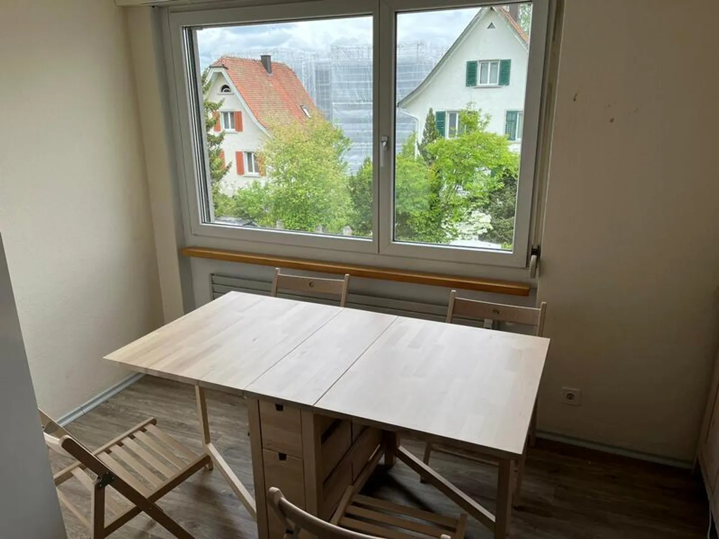 Furnished Apartment with Balcony - Photo 5 of 9