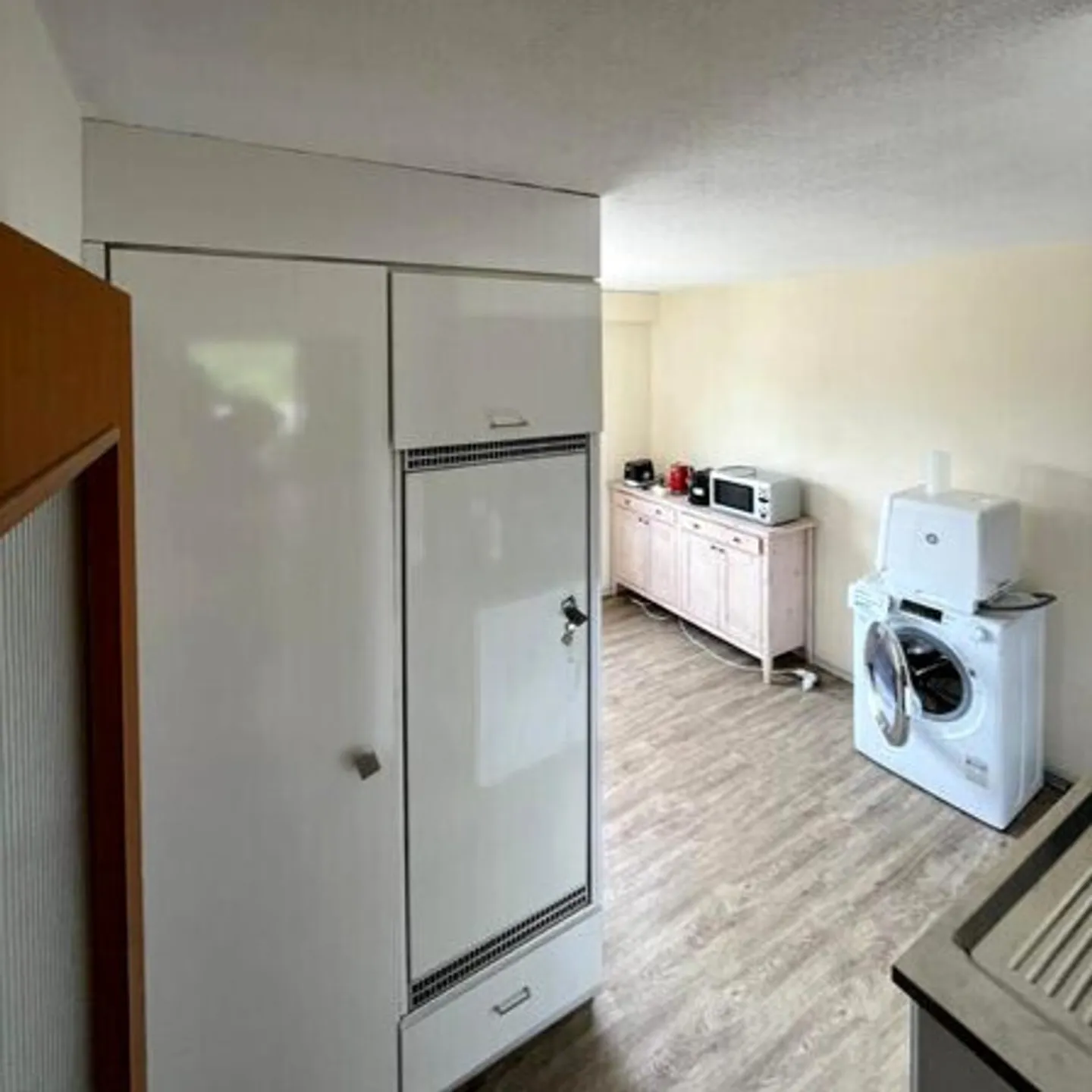 Furnished Apartment with Balcony - Photo 6 of 9