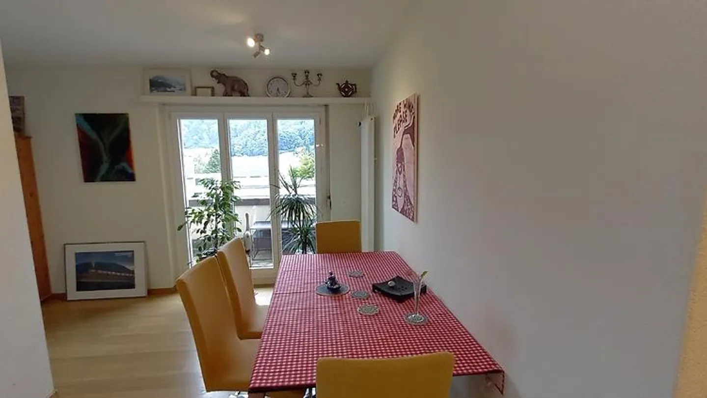 Bright Attic Apartment with Terrace - Photo 5 of 10