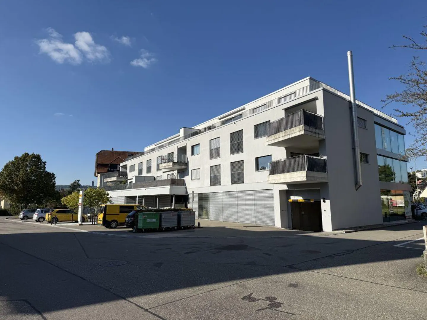 Espaces de vente, Feuerthalen - Espace commercial moderne avec options d'extension - Photo 9 sur 11