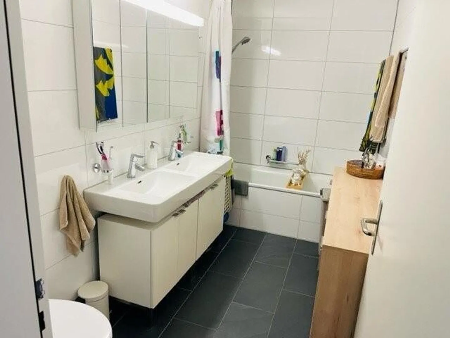 Appartamento luminoso e moderno in una posizione tranquilla! - Foto 6 di 6