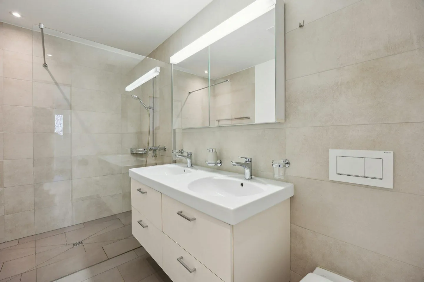 Ihr neues Zuhause in Wald - modern, hell und energieeffizient - Foto 6 von 12