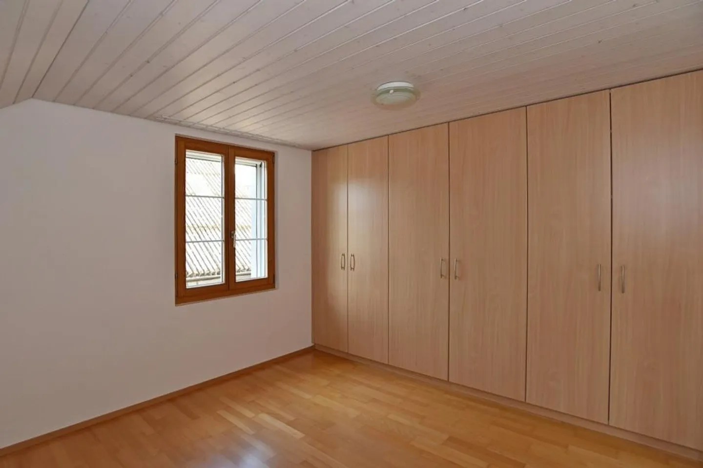 Preiswerte, helle Mietwohnung mit allem Komfort, den man sich wünscht - Foto 9 von 14