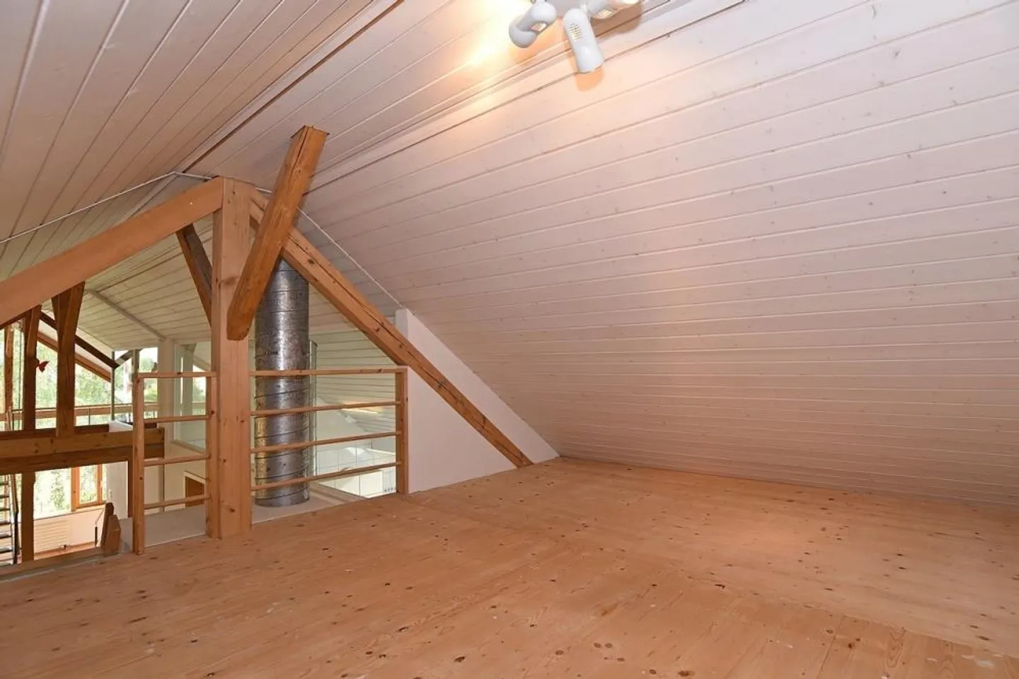 Preiswerte, helle Mietwohnung mit allem Komfort, den man sich wünscht - Foto 11 von 14