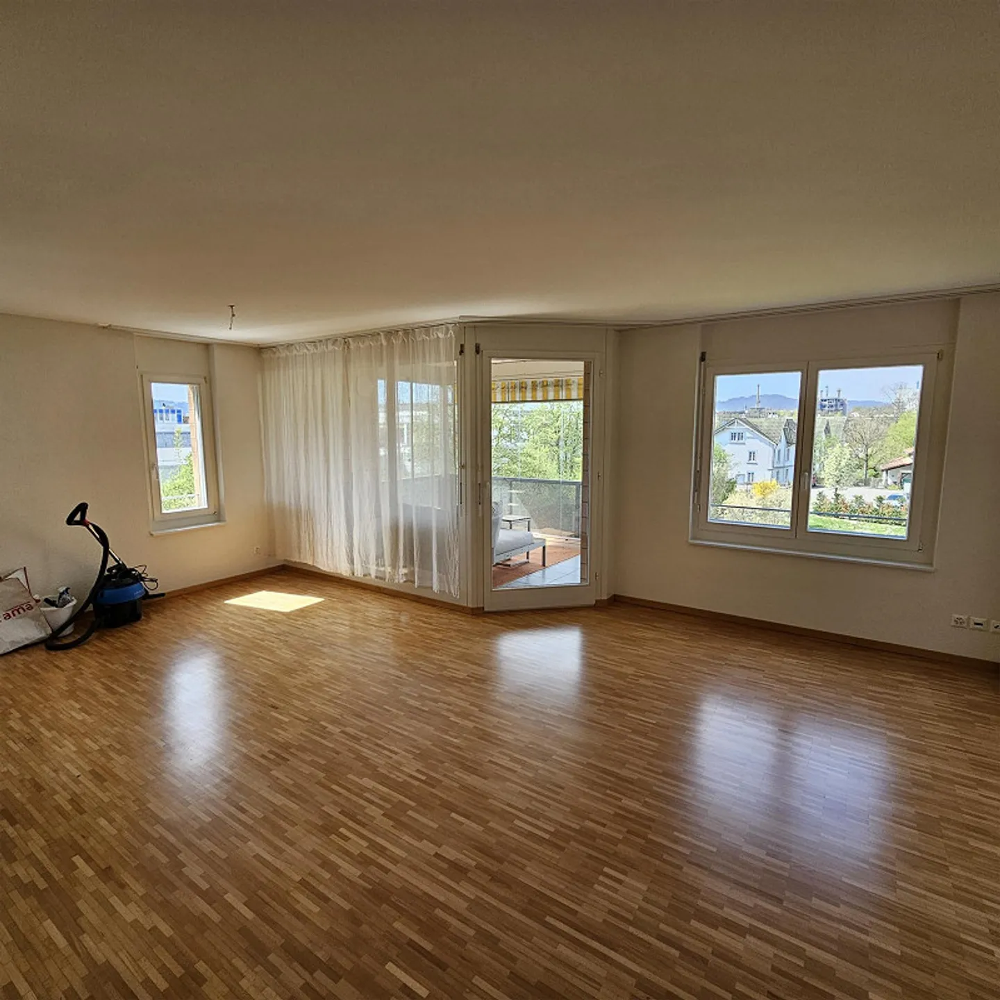 Renovierte 4-Zimmer Wohnung - Foto 4 von 16