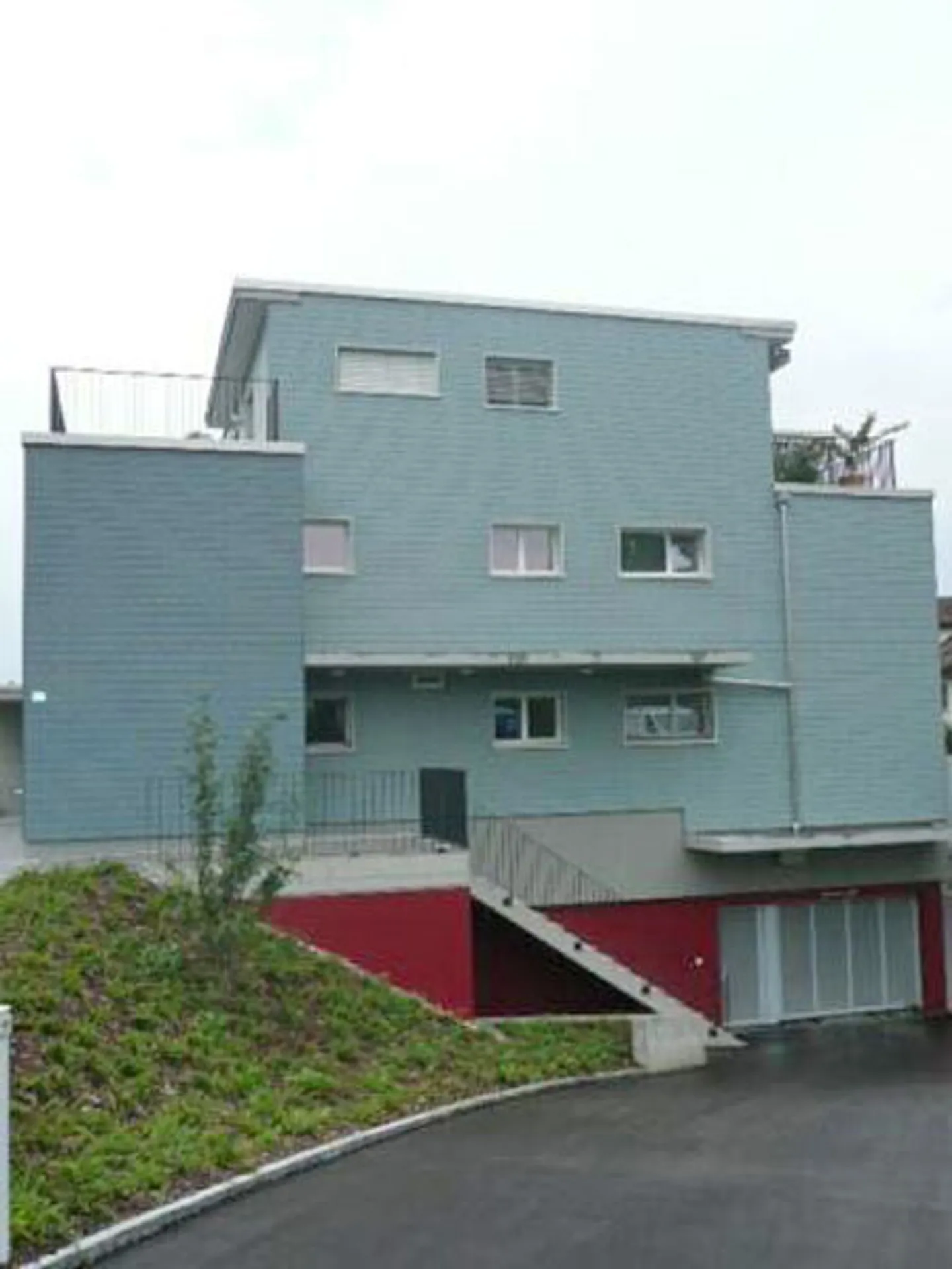 Einstellplätze zu Vermieten - Foto 2 von 2