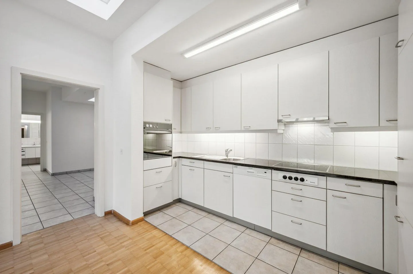 Charmante Wohnung in Münchenstein - Foto 3 von 7