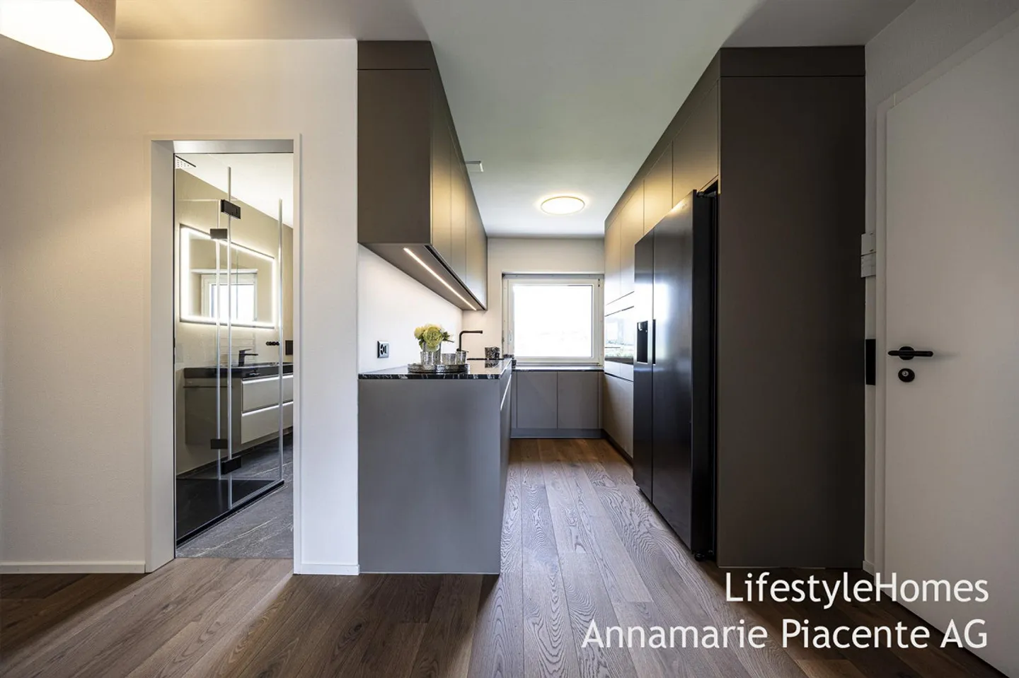 PENTHOUSE APARTMENT - Photo 6 of 46