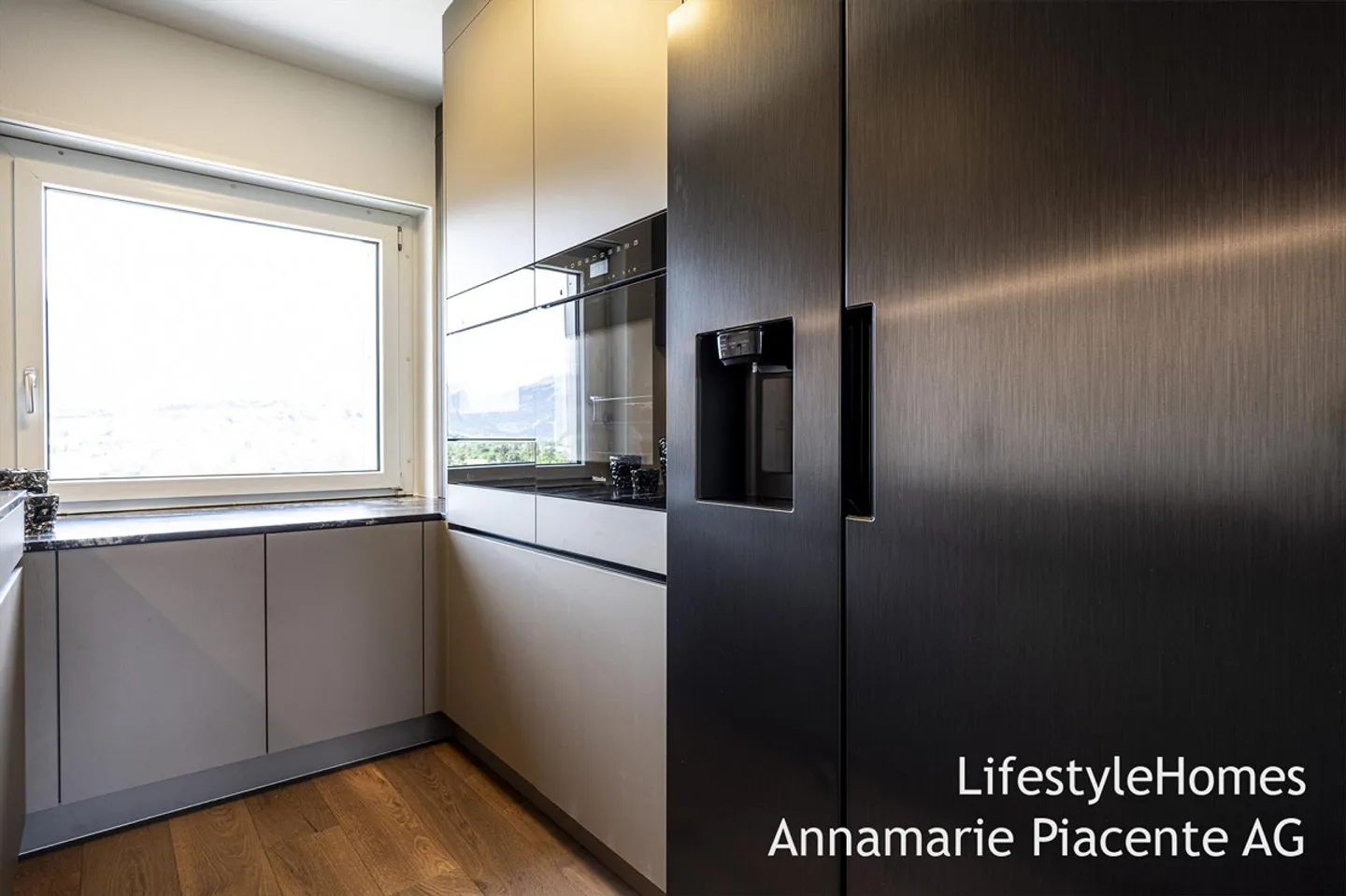 PENTHOUSE APARTMENT - Photo 2 of 46