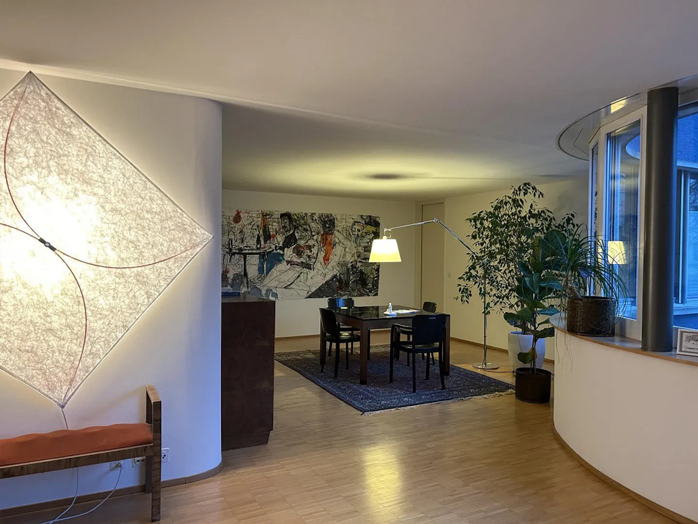 Cercle 4 | CHF 1 850 | Appartement Design | Salle de Bain Privée | 3 Arrêts de Bus de HB - Photo 3 sur 10