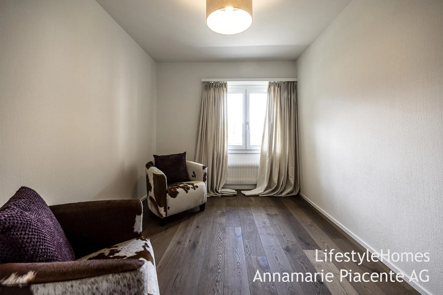 PENTHOUSE APARTMENT - Photo 16 of 46