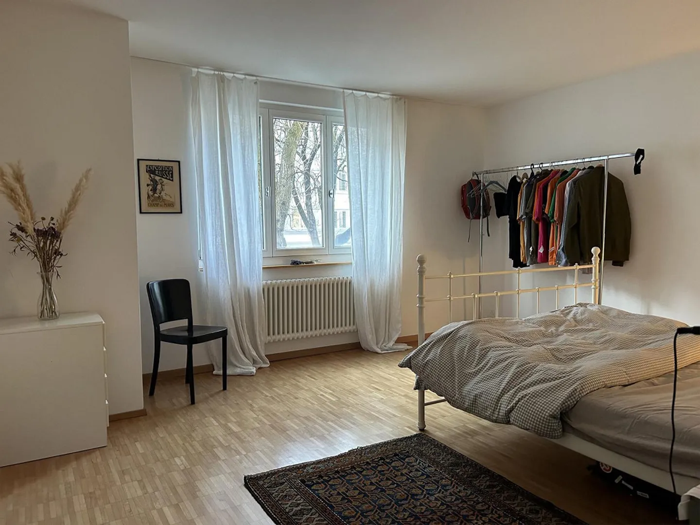 Cercle 4 | CHF 1 850 | Appartement Design | Salle de Bain Privée | 3 Arrêts de Bus de HB - Photo 7 sur 10