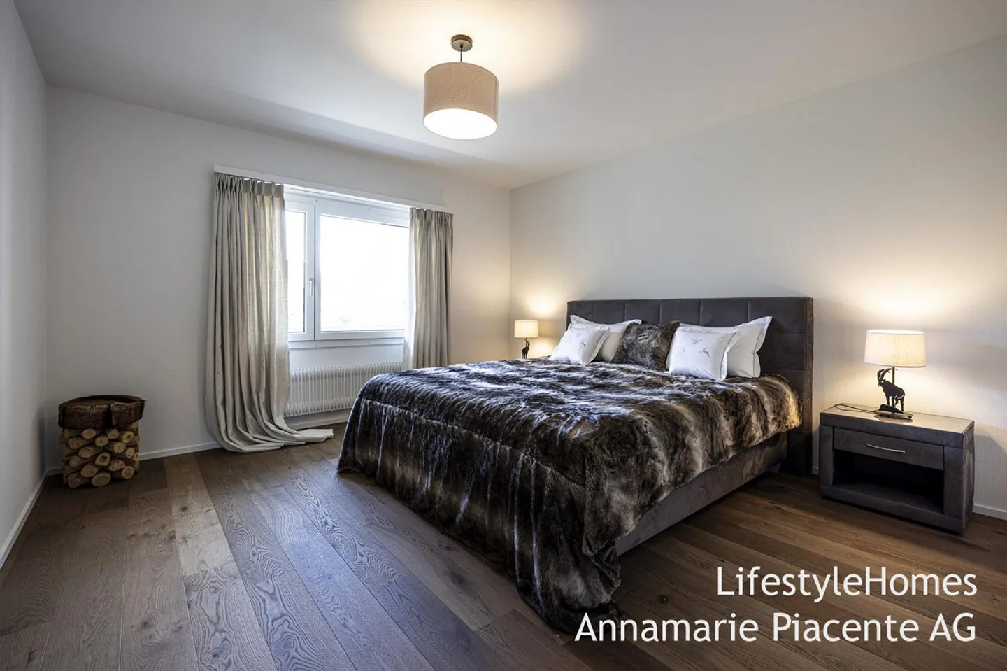 PENTHOUSE APARTMENT - Photo 17 of 46