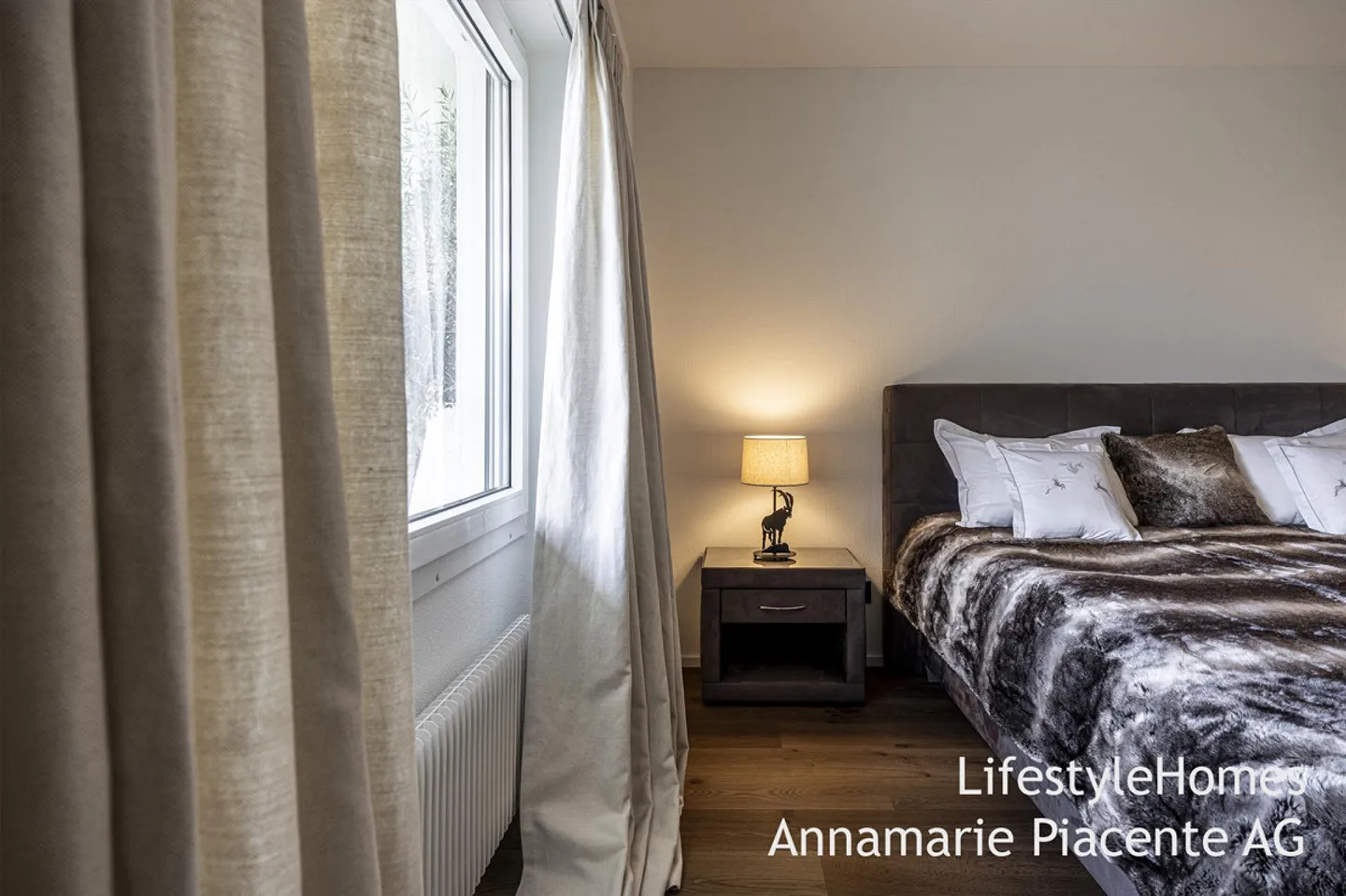 PENTHOUSE APARTMENT - Photo 18 of 46