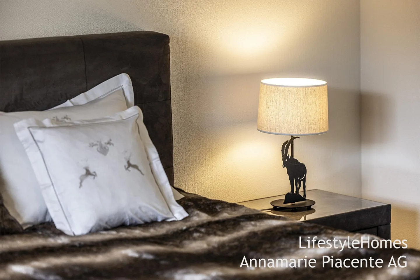 PENTHOUSE APARTMENT - Photo 19 of 46