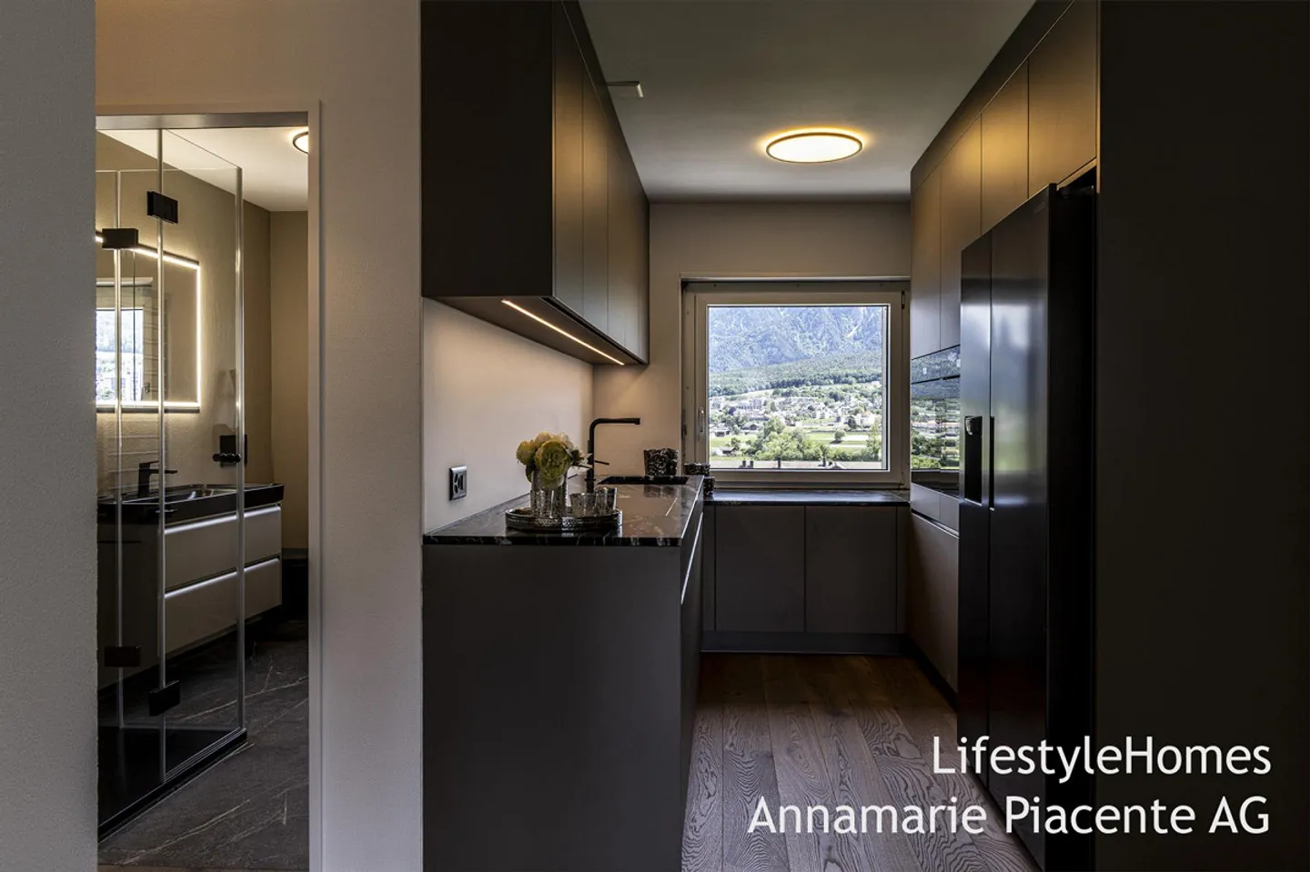 PENTHOUSE APARTMENT - Photo 26 of 46