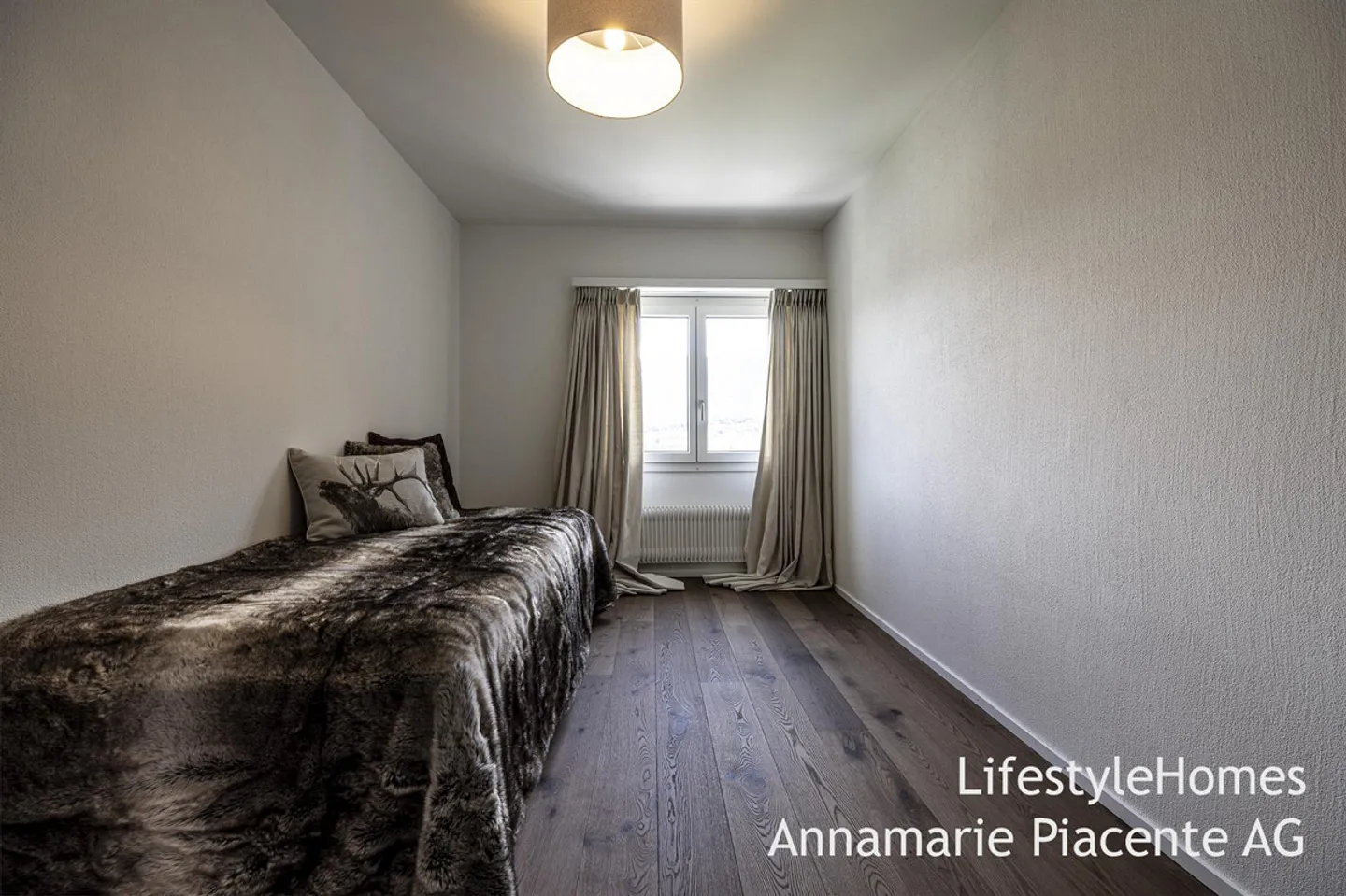 PENTHOUSE APARTMENT - Photo 31 of 46