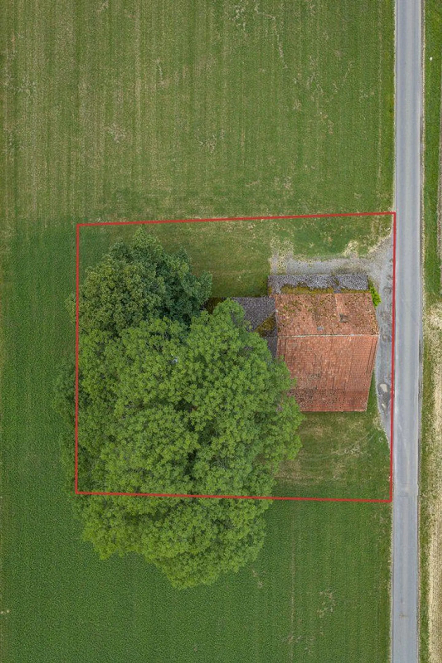 Maison individuelle avec grange - Photo 5 sur 13