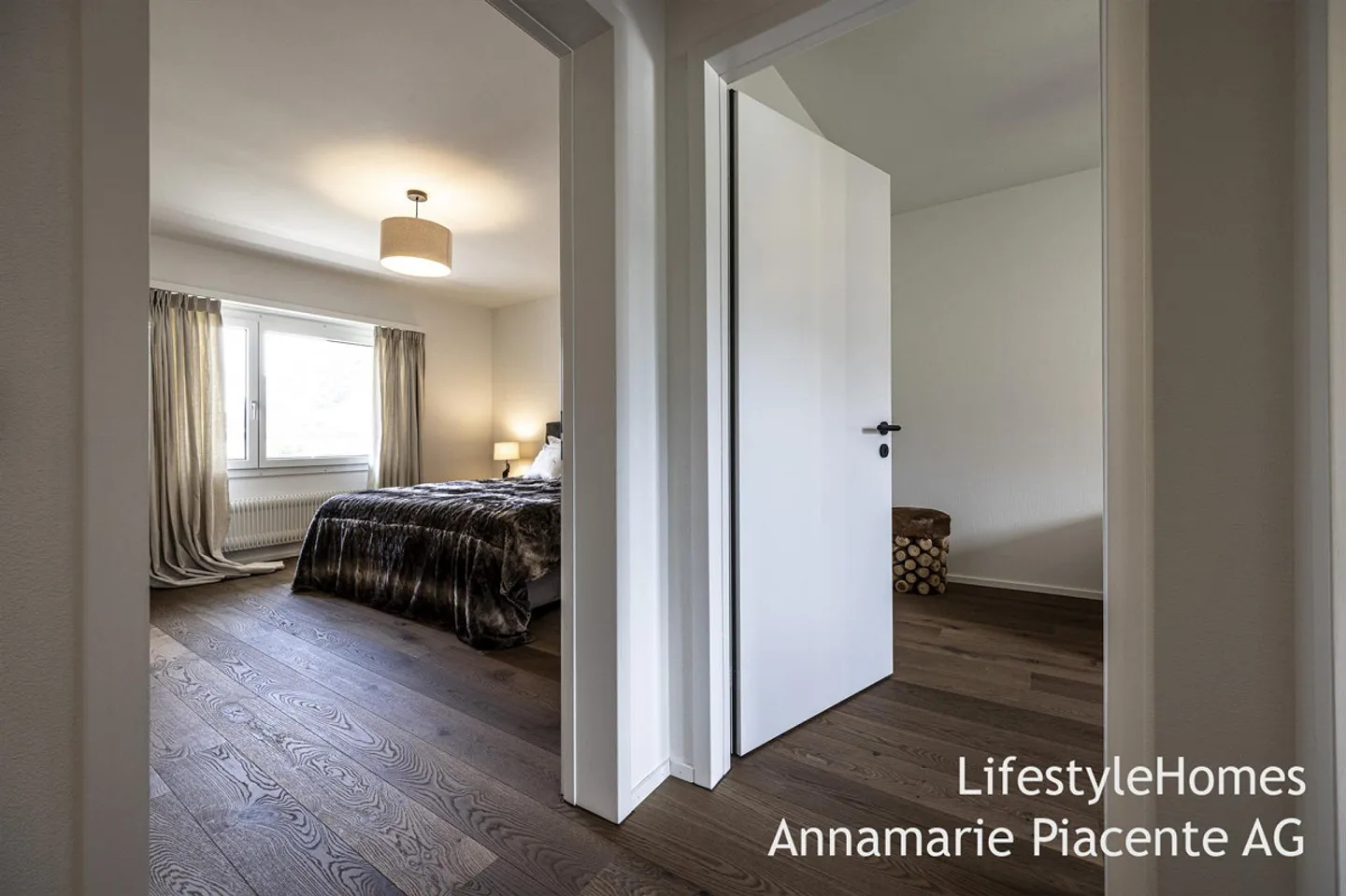 PENTHOUSE APARTMENT - Photo 33 of 46