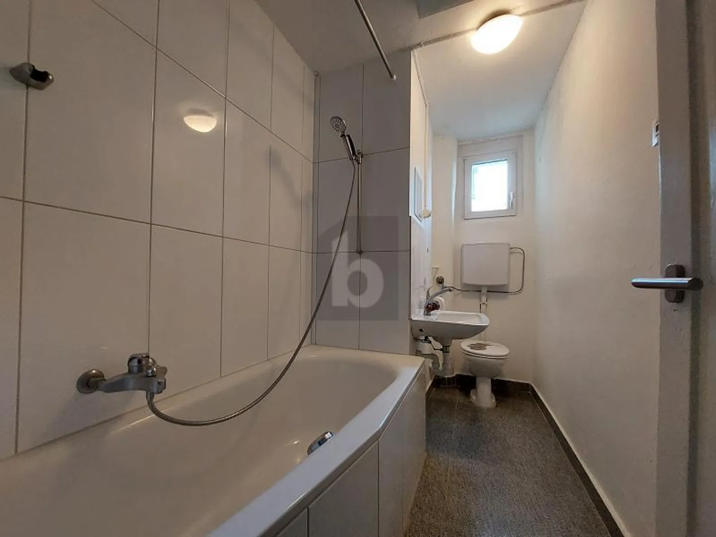 Charmante Maisonette mit Terrasse - Foto 5 von 6