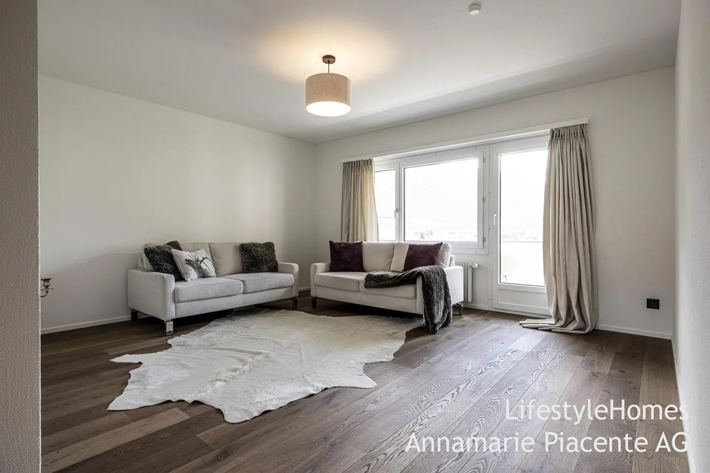 PENTHOUSE APARTMENT - Photo 34 of 46