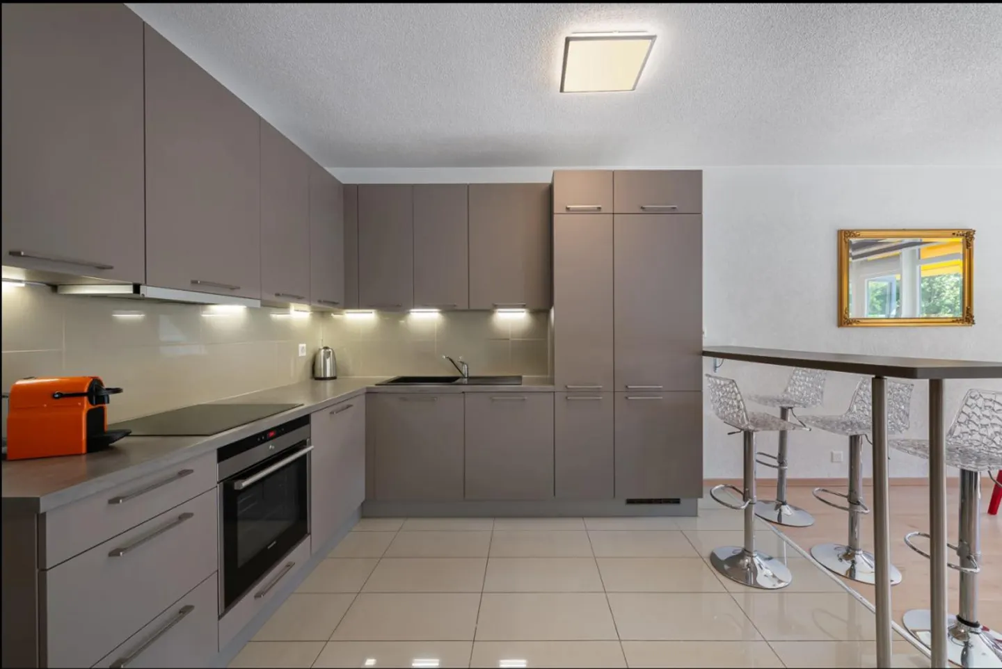 Elegante 2,5-Zimmer Wohnung in Budé - Foto 4 von 7