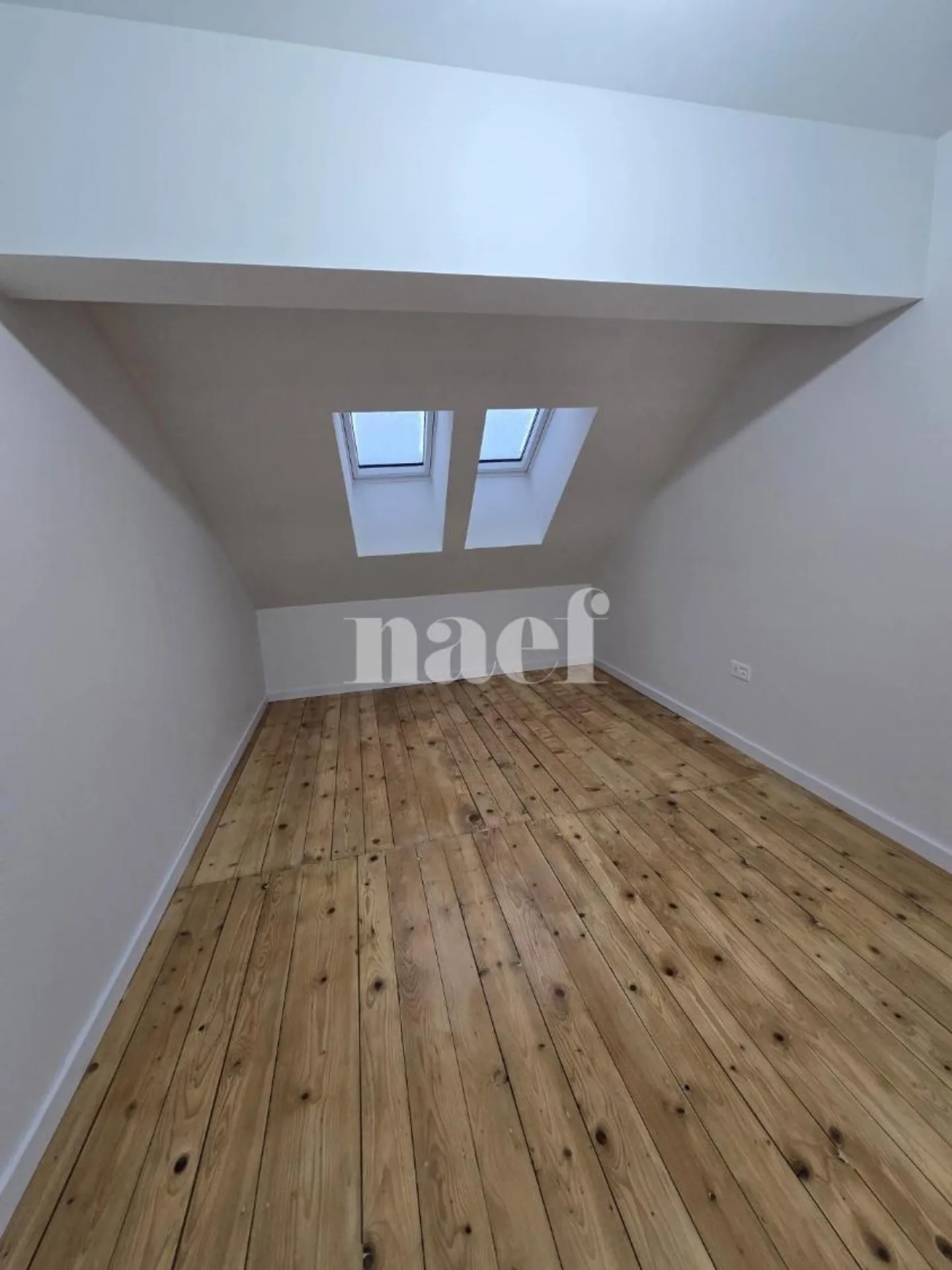 4.5 Room Apartment - Photo 2 of 12