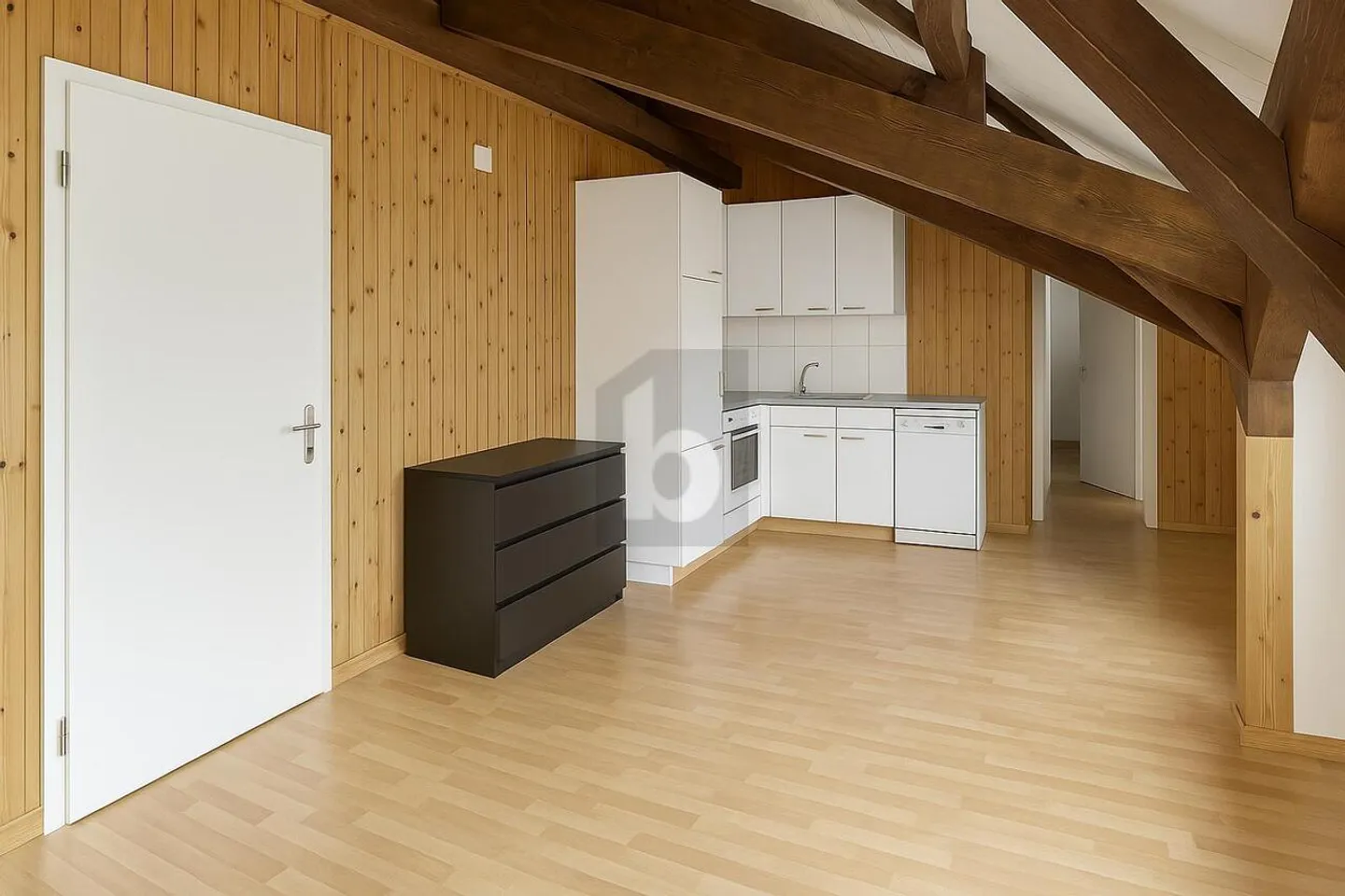 Attique à louer - Photo 1 sur 6