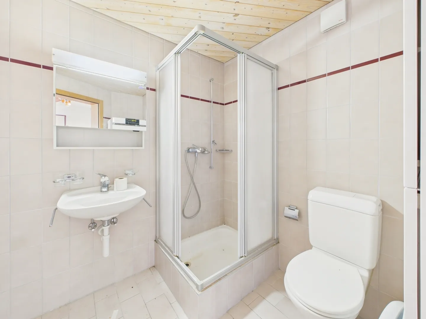 Appartamento 4.5 locali al 3° piano nel centro di Ruswil - Foto 8 di 11