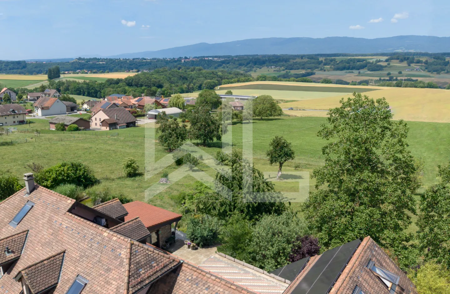 Charming Detached House Near Lausanne - Photo 1 of 1