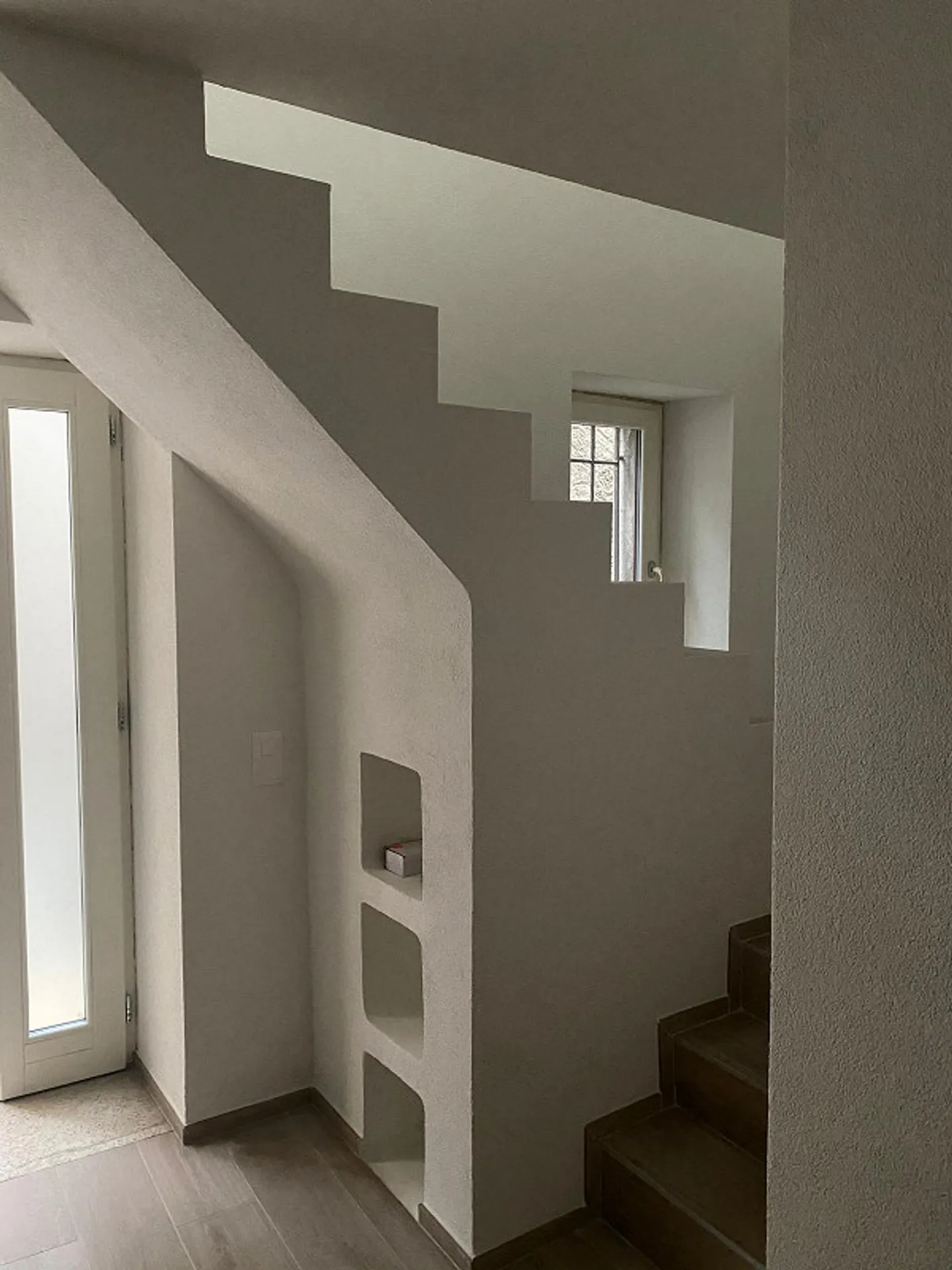Carona – Charming house in the historic center renovated with garage, ideal also as an investment - Photo 7 of 15