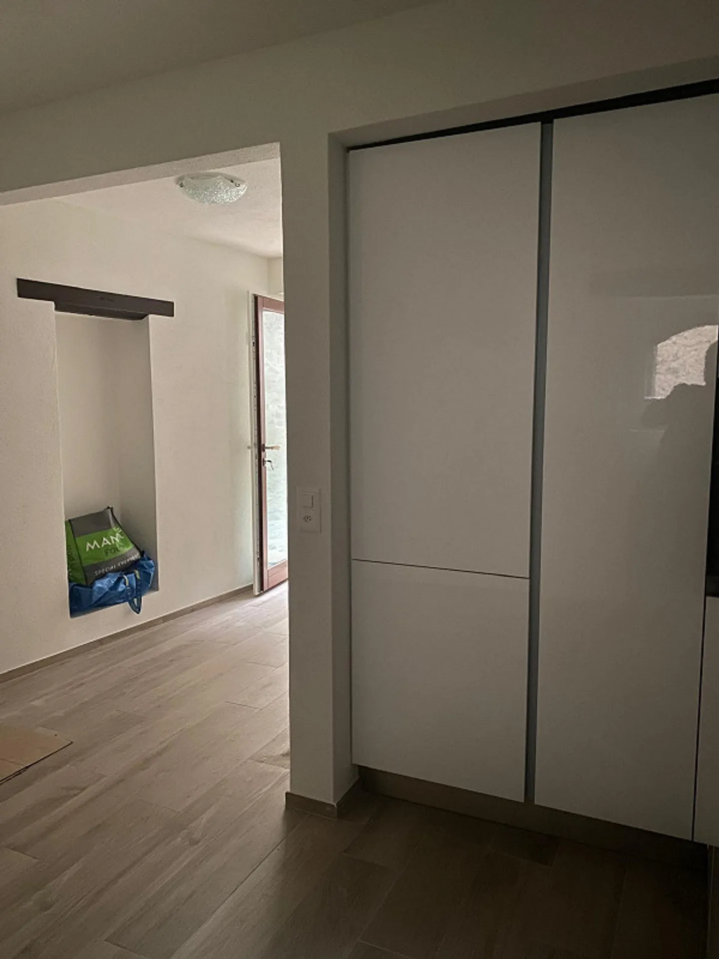 Carona – Charming house in the historic center renovated with garage, ideal also as an investment - Photo 10 of 15