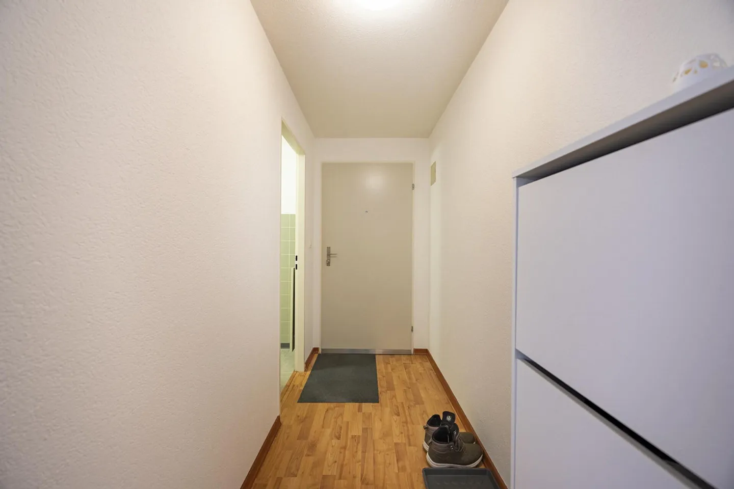 Attractive 1.5 Room Apartment - Photo 2 of 9