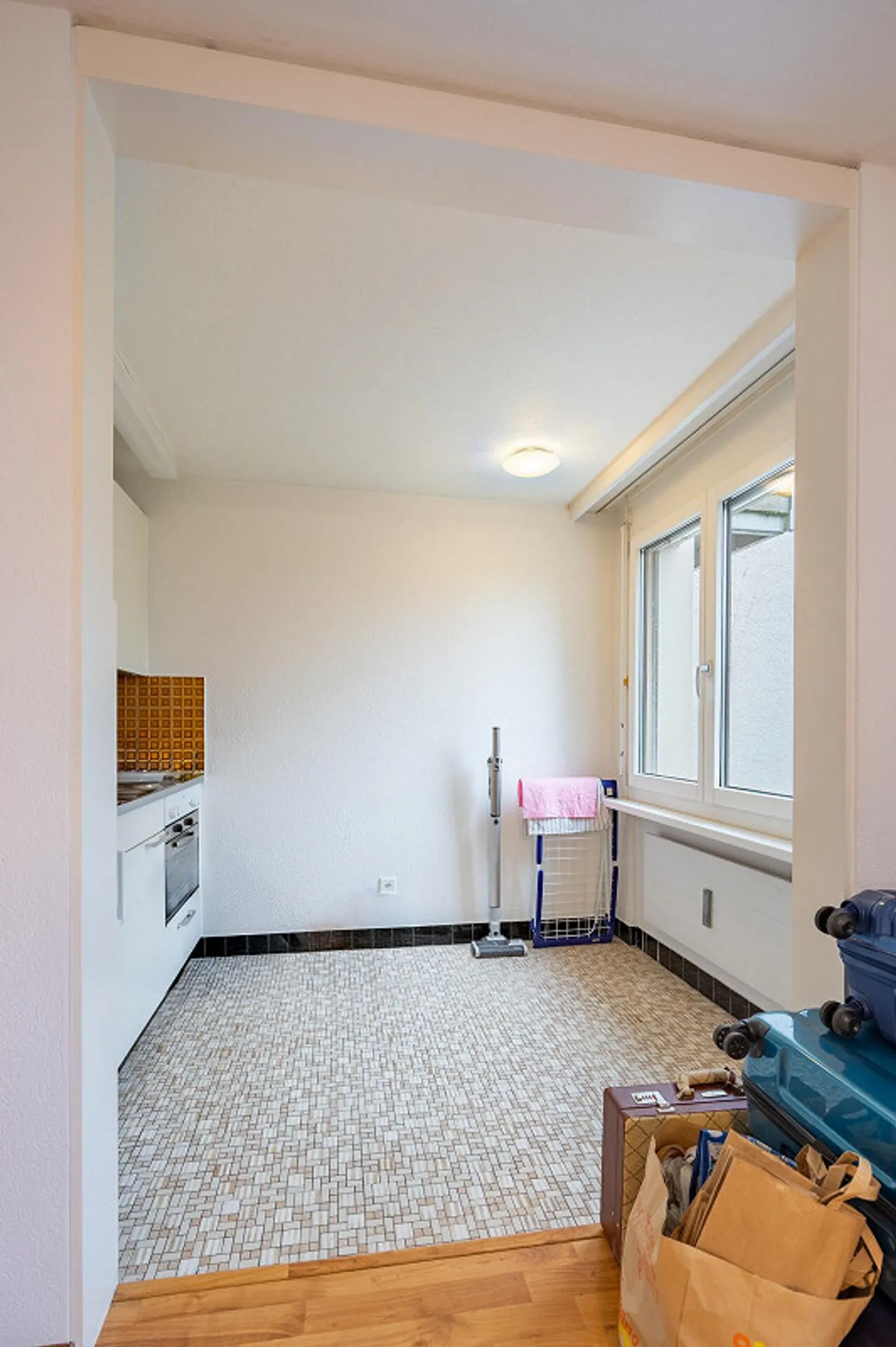 Attractive 1.5 Room Apartment - Photo 6 of 9