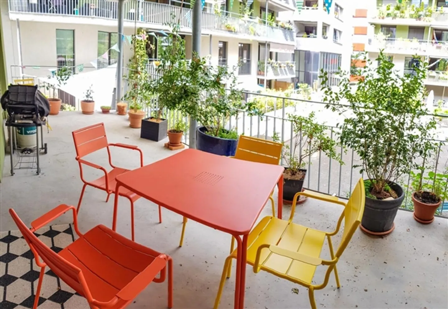 APPARTAMENTO 4½ STANZE A BERN - WANKDORF, ARREDATO, TEMPORANEO - Foto 4 di 4