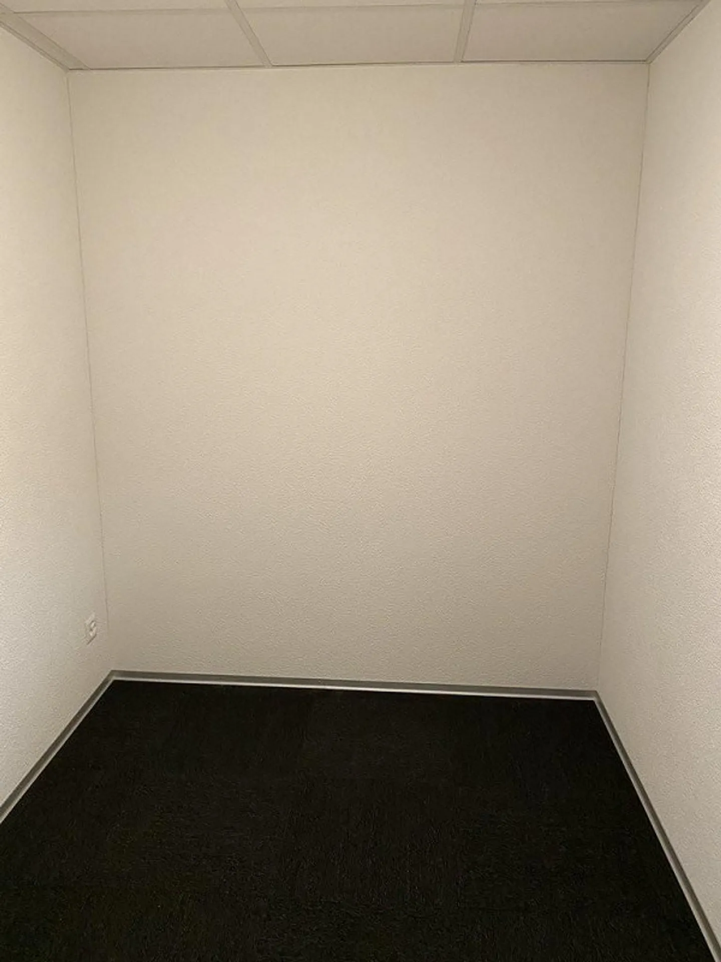 Magazzino in affitto - Foto 2 di 2
