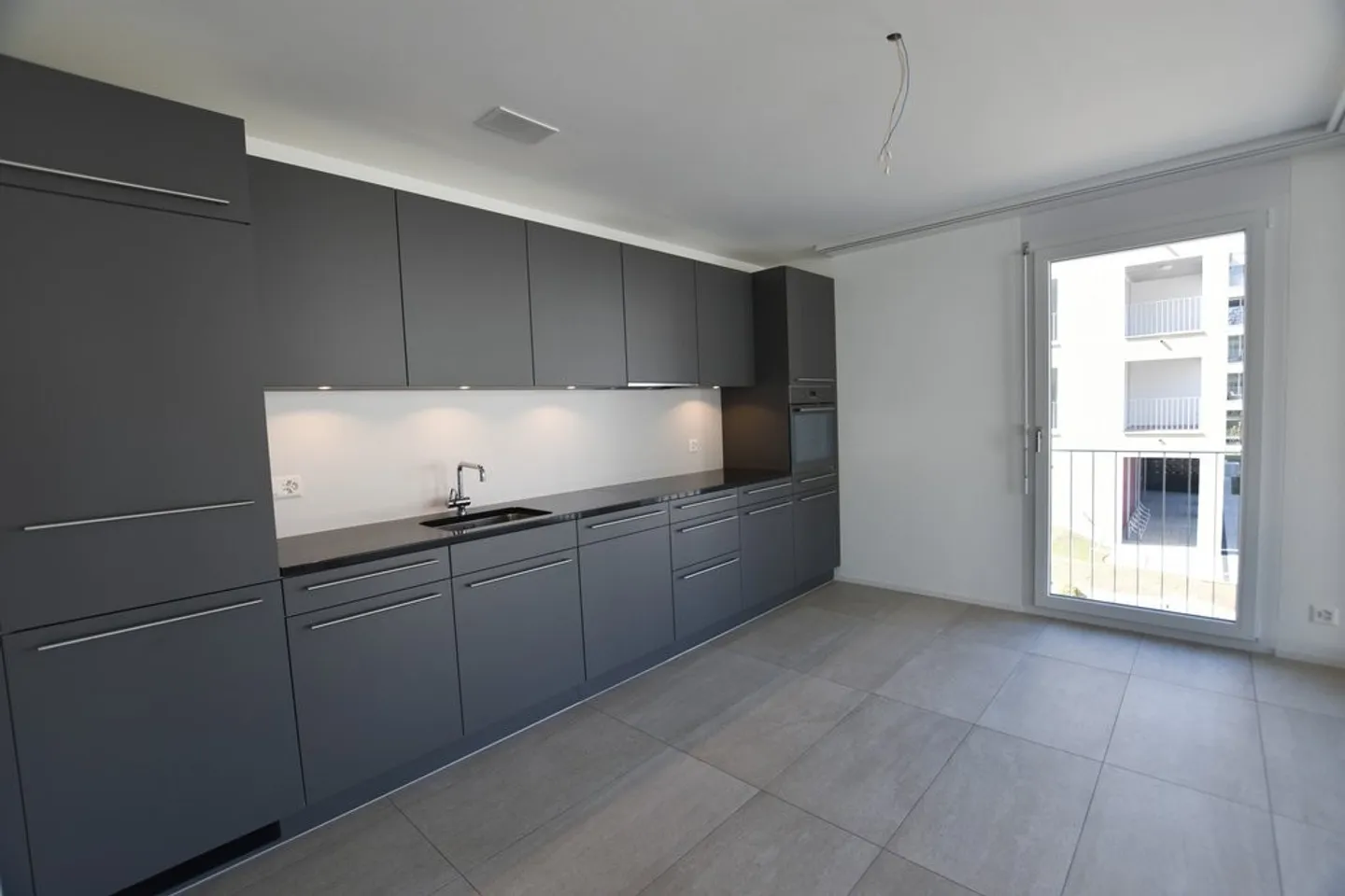 Appartement 3.5 pièces au Jardin du Paradis - Photo 1 sur 12