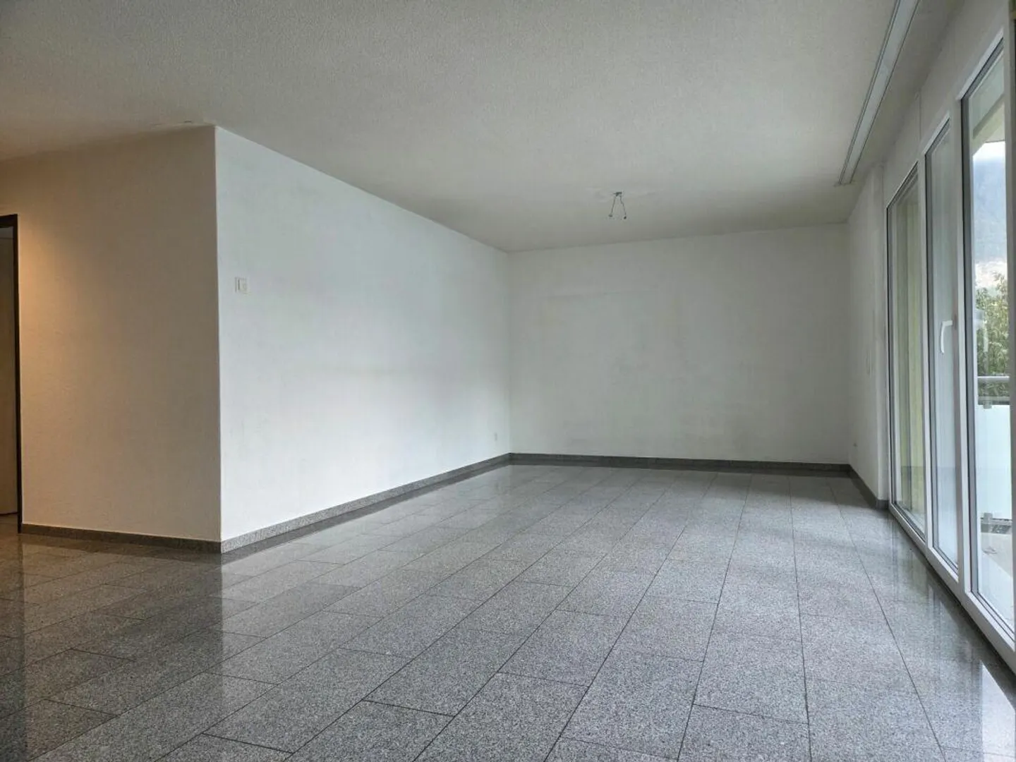 Charmante 5.5 Zimmerwohnung - Foto 3 von 11