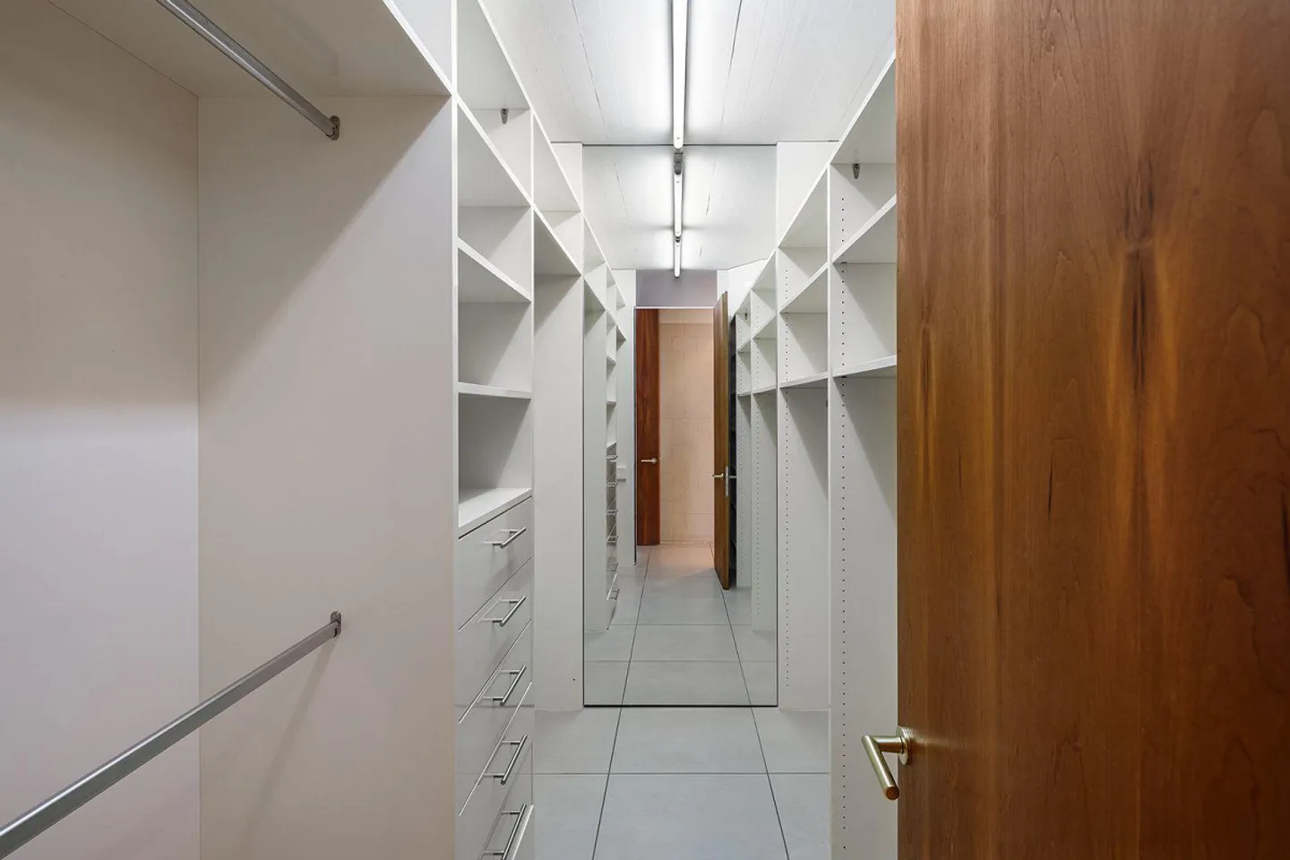 Moderne 6.5 Zimmer-Wohnung - Foto 6 von 14