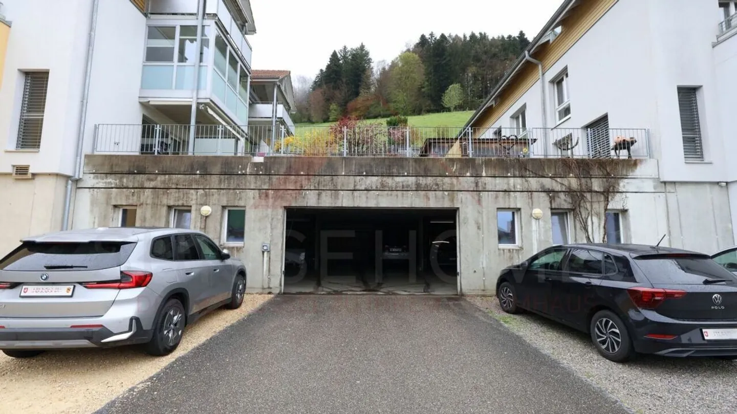 Living with Charm - modern 4.5-room maisonette in Walkringen with balcony - Photo 24 of 25