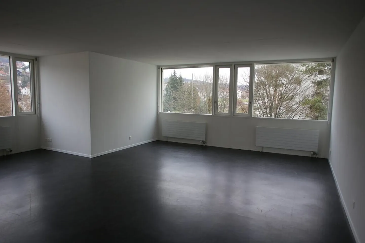 View - Move in - Feel good - Photo 3 of 7